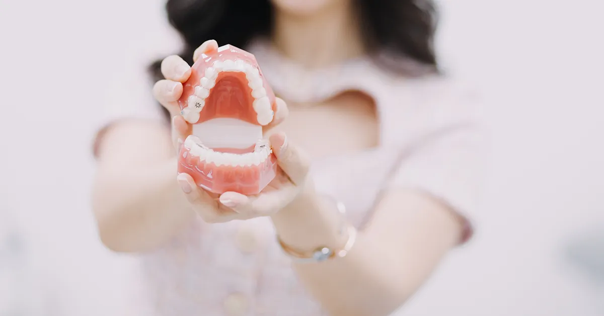 Prednosti i mane zubnih Implantata: da li su oni pravi Izbor za vas?